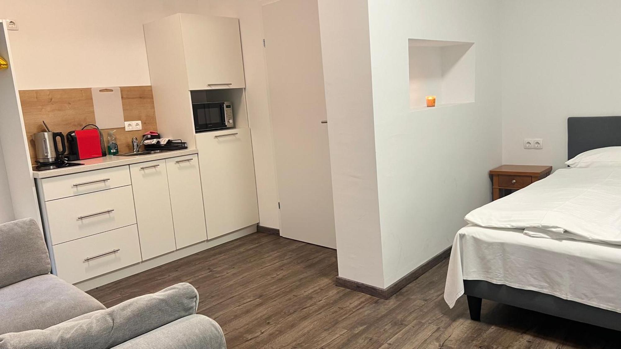Apartment Zhang กราซ ภายนอก รูปภาพ